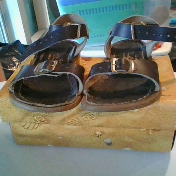 Gently Used Salt Water Sandals by Hoy - Picture 4 of 7